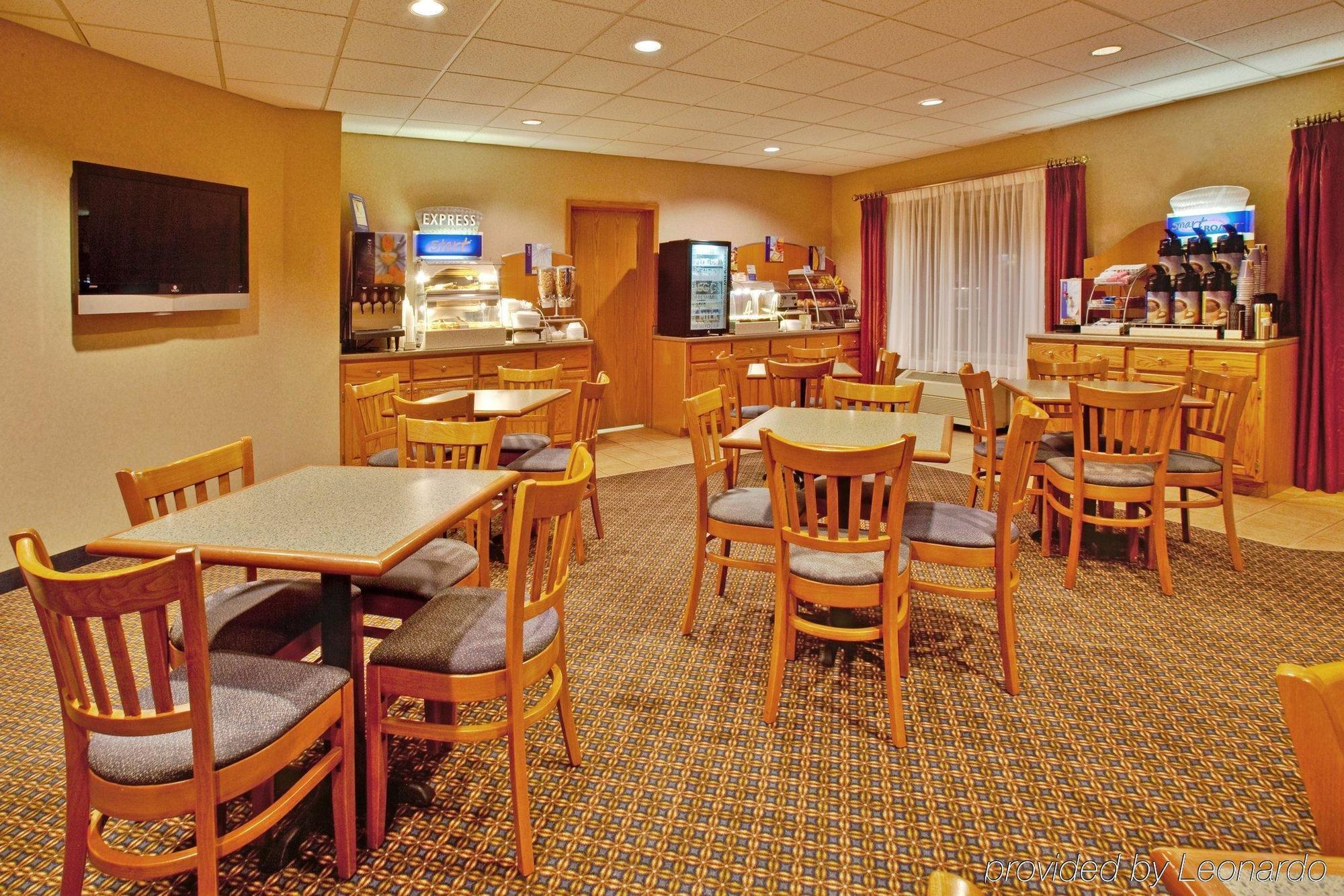 Best Western Holiday Manor Newton Restaurant foto